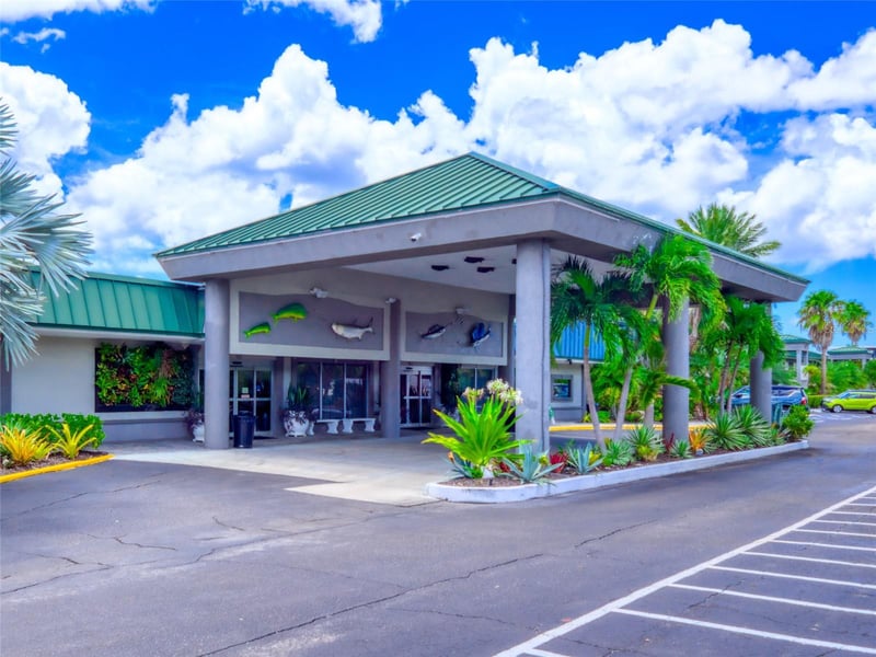7150 Tamiami Trl #N409, Sarasota, FL 34243