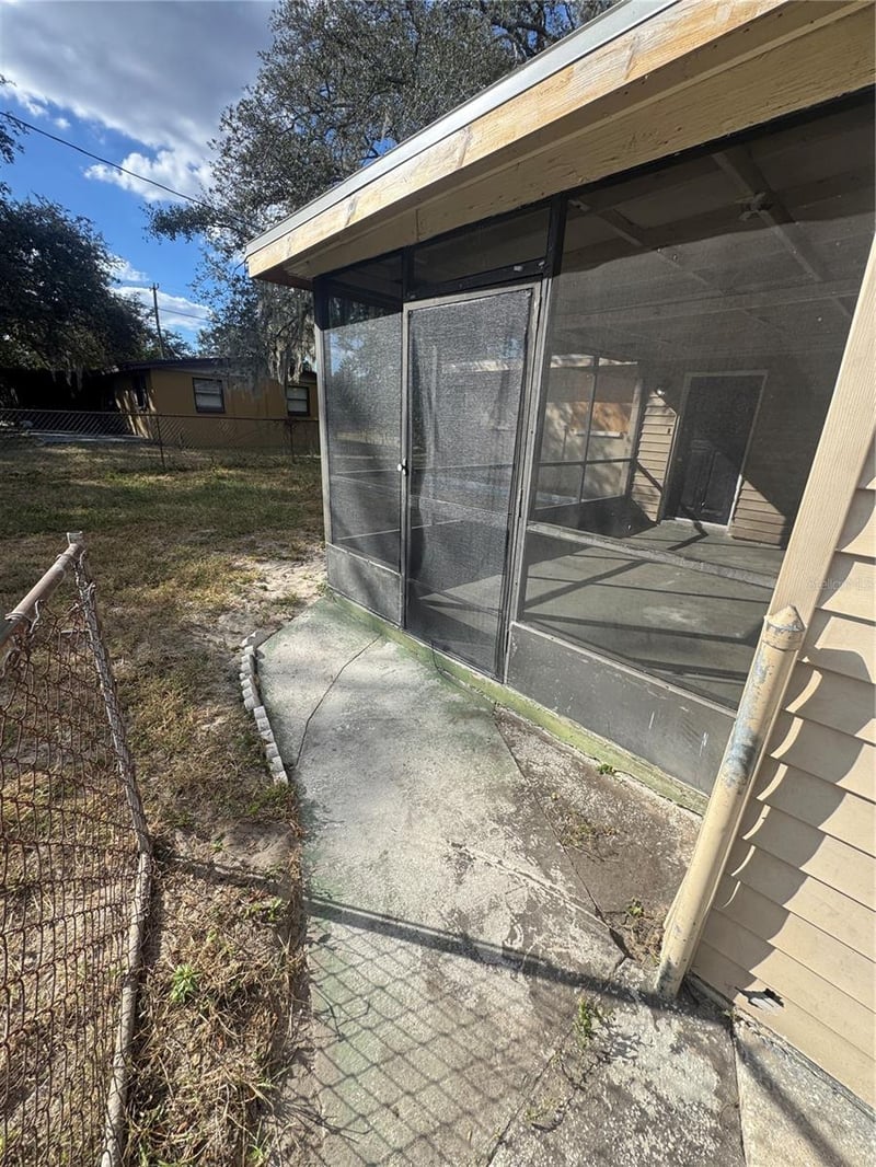 7204 Cayuga St, Tampa, FL 33610