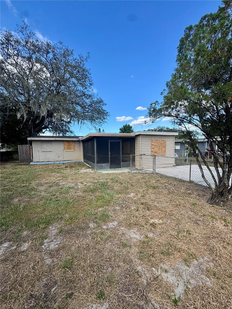 7204 Cayuga St, Tampa, FL 33610