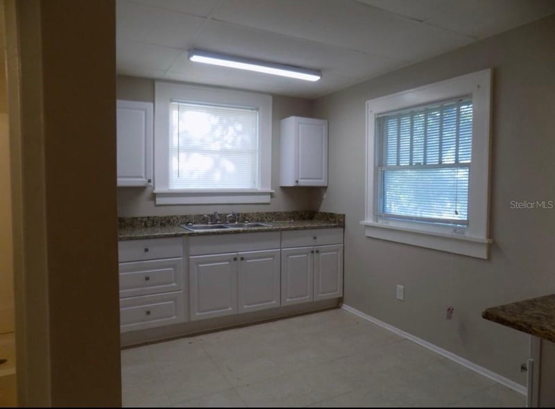 626 Highland St, St Petersburg, FL 33701