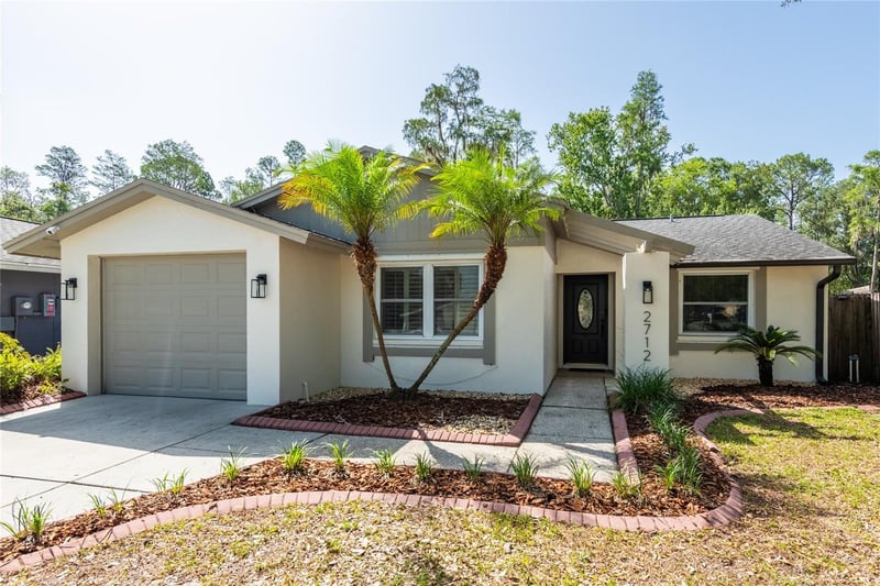 2712 Cedaridge Dr, Tampa, FL 33618
