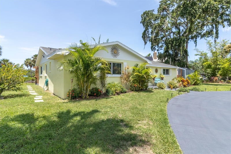 7213 Peninsular Dr, New Port Richey, FL 34652