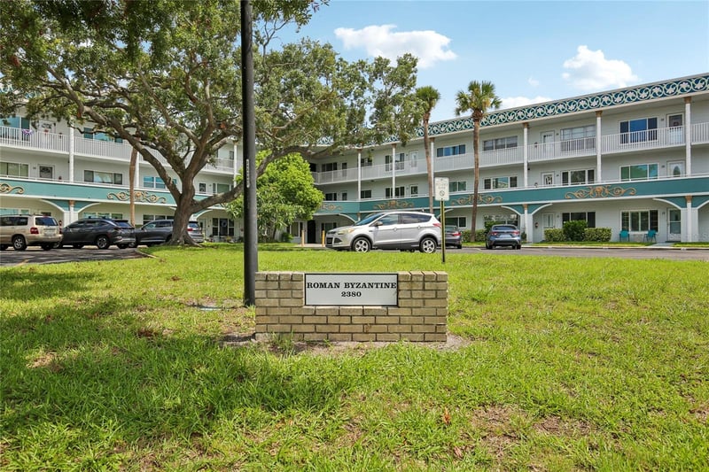 2380 World Parkway Blvd #40, Clearwater, FL 33763