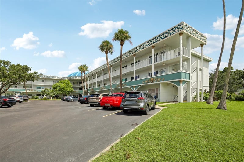 2380 World Parkway Blvd #40, Clearwater, FL 33763