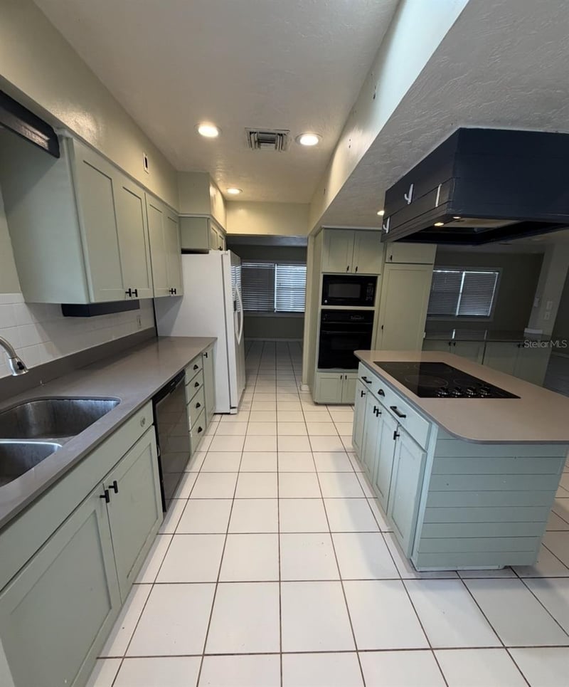 3408 17th Ave, Bradenton, FL 34205