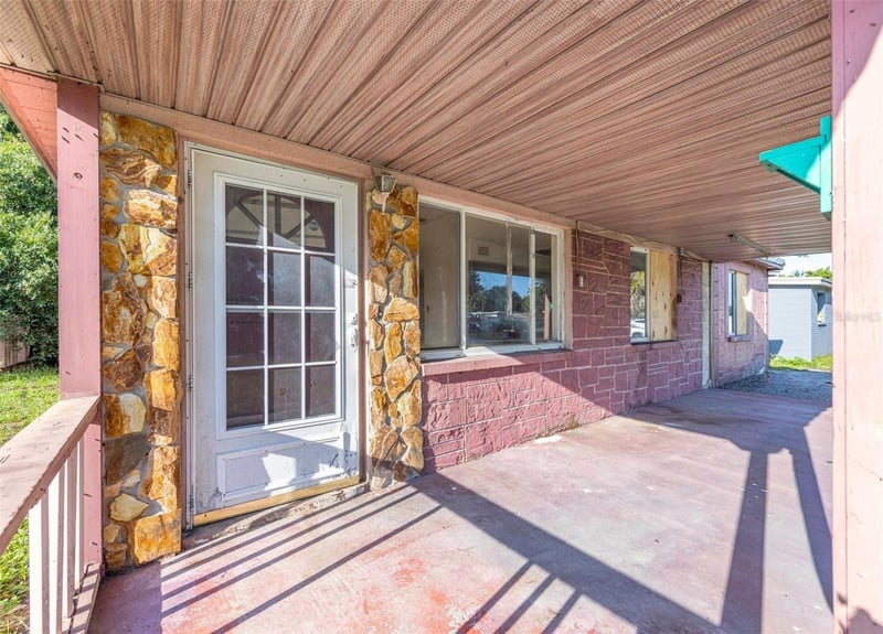 8528 92nd Ter, Seminole, FL 33777