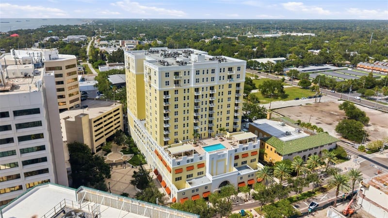 628 Cleveland St #1507, Clearwater, FL 33755