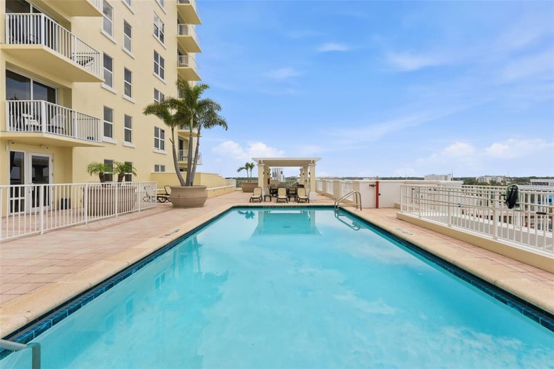 628 Cleveland St #1507, Clearwater, FL 33755