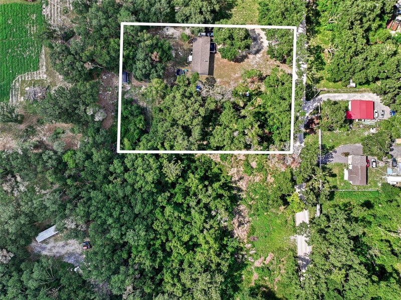 6827 Lumberton Rd, Zephyrhills, FL 33540