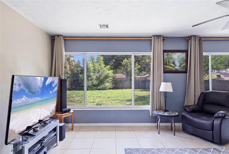 2404 22nd Ave, Bradenton, FL 34205
