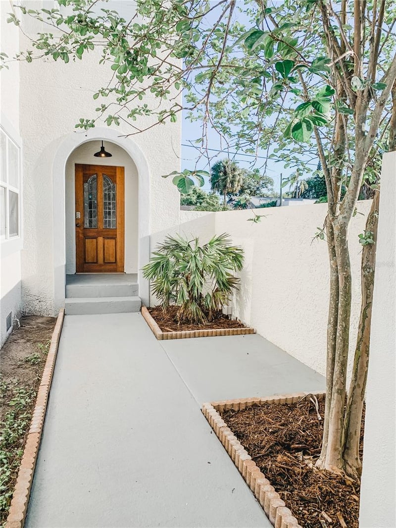 1619 9th Ave, St Petersburg, FL 33713
