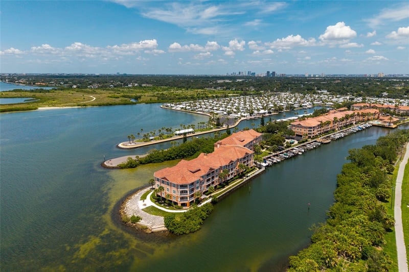 5000 Culbreath Key Way #4-105, Tampa, FL 33611