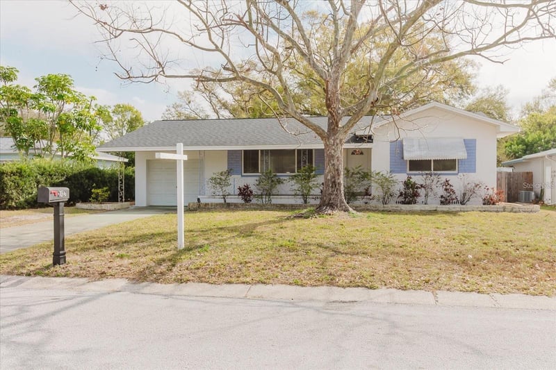 103 Meteor Ave, Clearwater, FL 33765