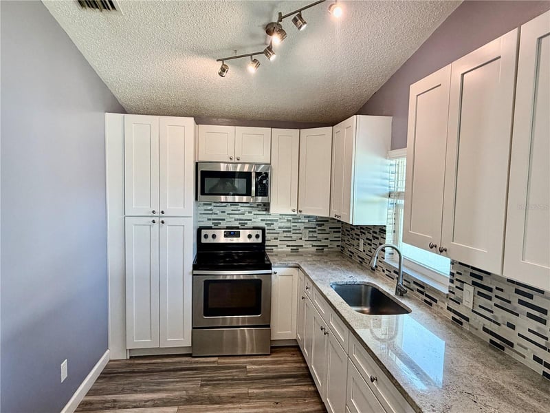 2604 Kirby St, Tampa, FL 33614