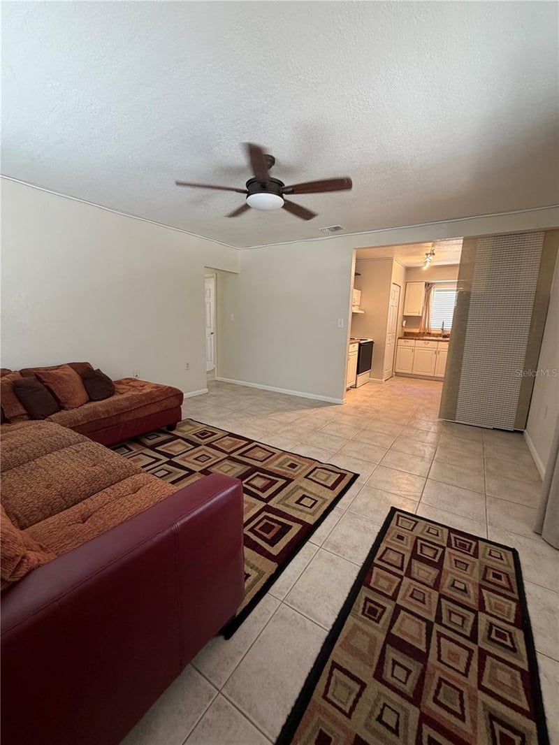 4507 Gray St, Tampa, FL 33609