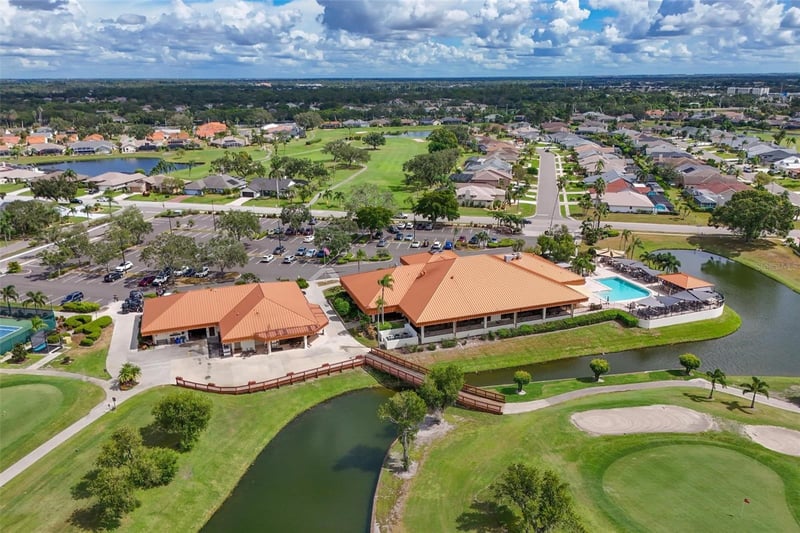 4427 Murfield Dr, Bradenton, FL 34203
