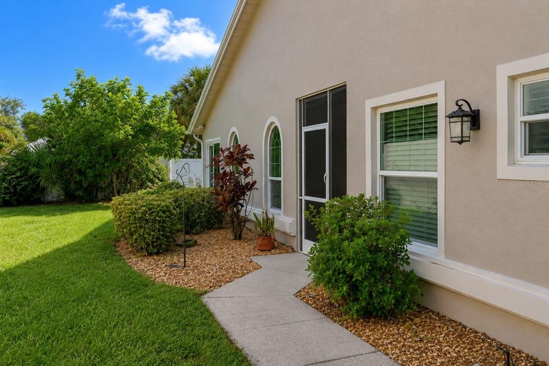 4427 Murfield Dr, Bradenton, FL 34203