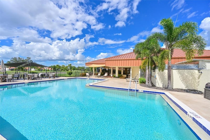 4427 Murfield Dr, Bradenton, FL 34203