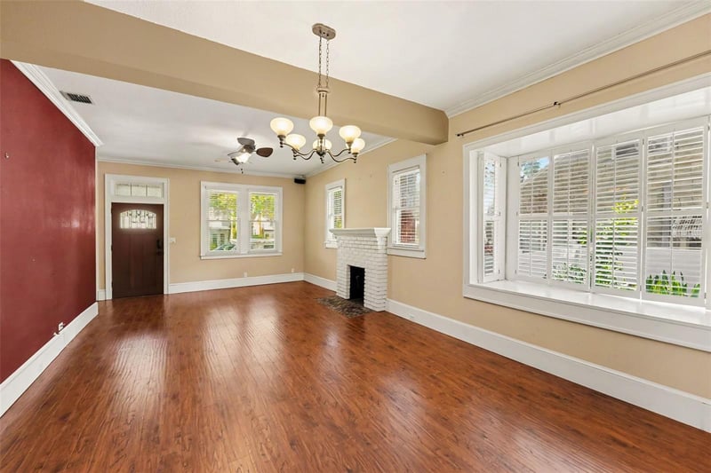 450 13th Ave, St Petersburg, FL 33701