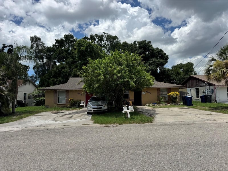5910 13th Street Ct, Bradenton, FL 34203