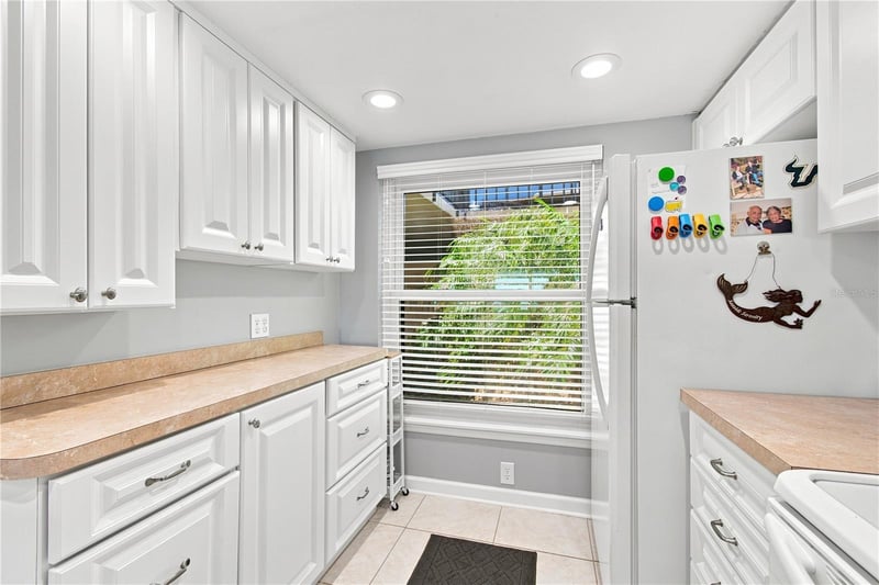 6177 Sun Blvd #109, St Petersburg, FL 33715
