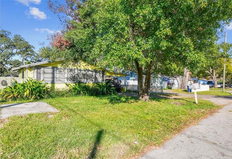 1915 Fern St, Tampa, FL 33604