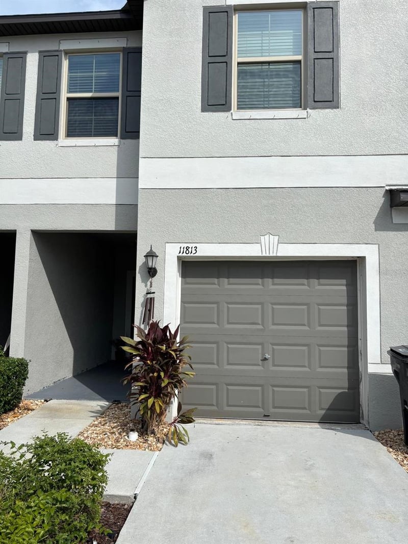 11813 Dumaine Valley Rd, Riverview, FL 33579