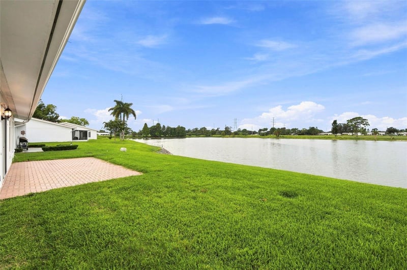 3555 93rd Ave #6, Pinellas Park, FL 33782