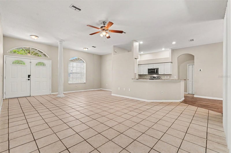 12136 Shearwater Dr, New Port Richey, FL 34654