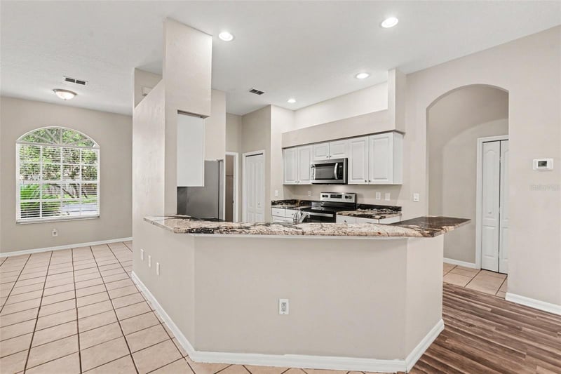 12136 Shearwater Dr, New Port Richey, FL 34654