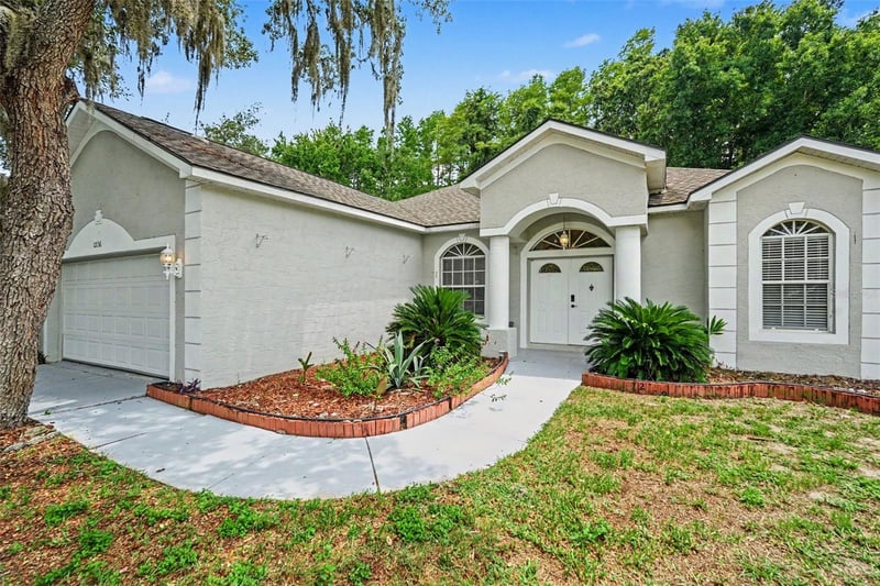12136 Shearwater Dr, New Port Richey, FL 34654