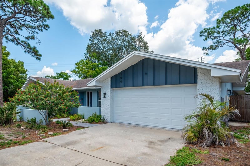 504 Bamboo Ct, Tarpon Springs, FL 34689