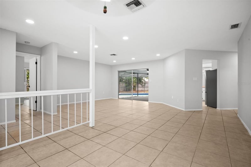 504 Bamboo Ct, Tarpon Springs, FL 34689