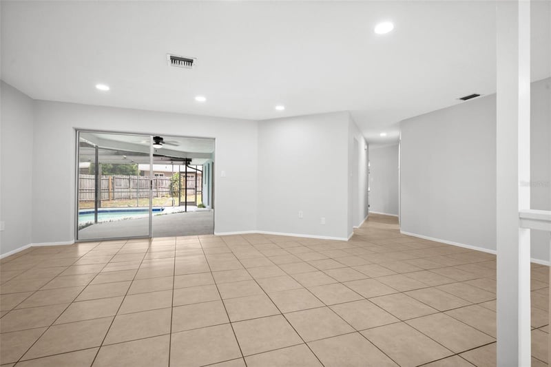 504 Bamboo Ct, Tarpon Springs, FL 34689