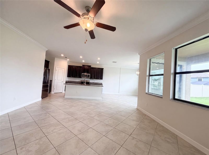 9709 Ivory Dr, Ruskin, FL 33573