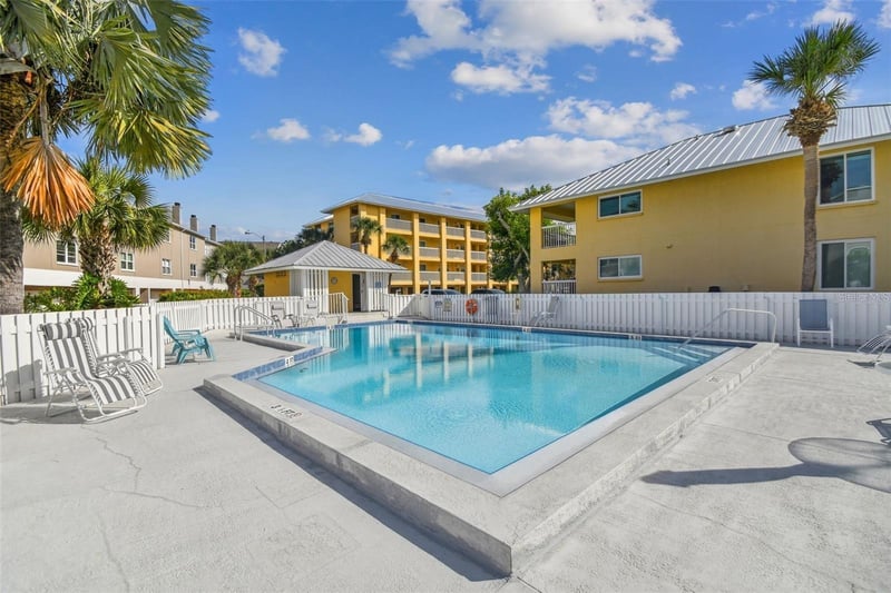 1125 Pinellas Bayway #302, Tierra Verde, FL 33715