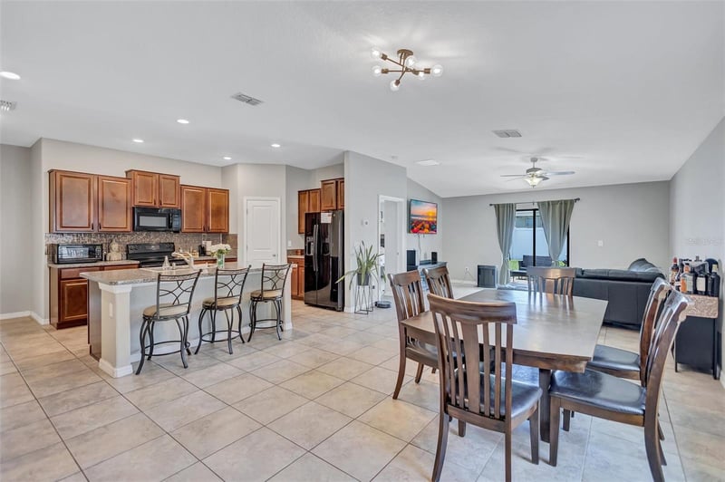 14106 Covert Green Pl, Riverview, FL 33579