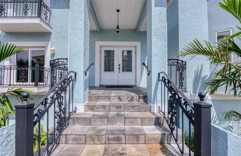 289 8th Ave, Tierra Verde, FL 33715