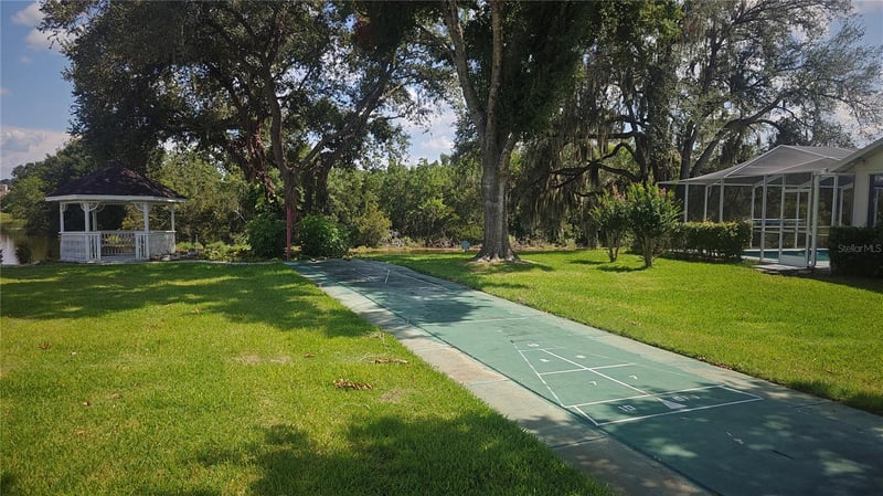 34826 Chelmsford Ln, Zephyrhills, FL 33541