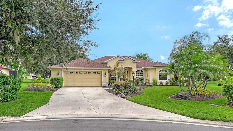 6521 Sundew Ct, Bradenton, FL 34202