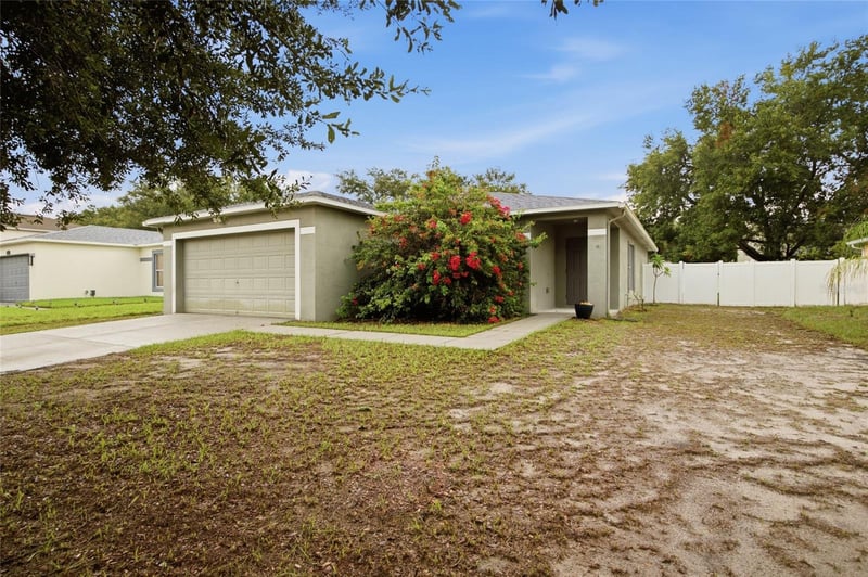 13708 Tramore Dr, Odessa, FL 33556