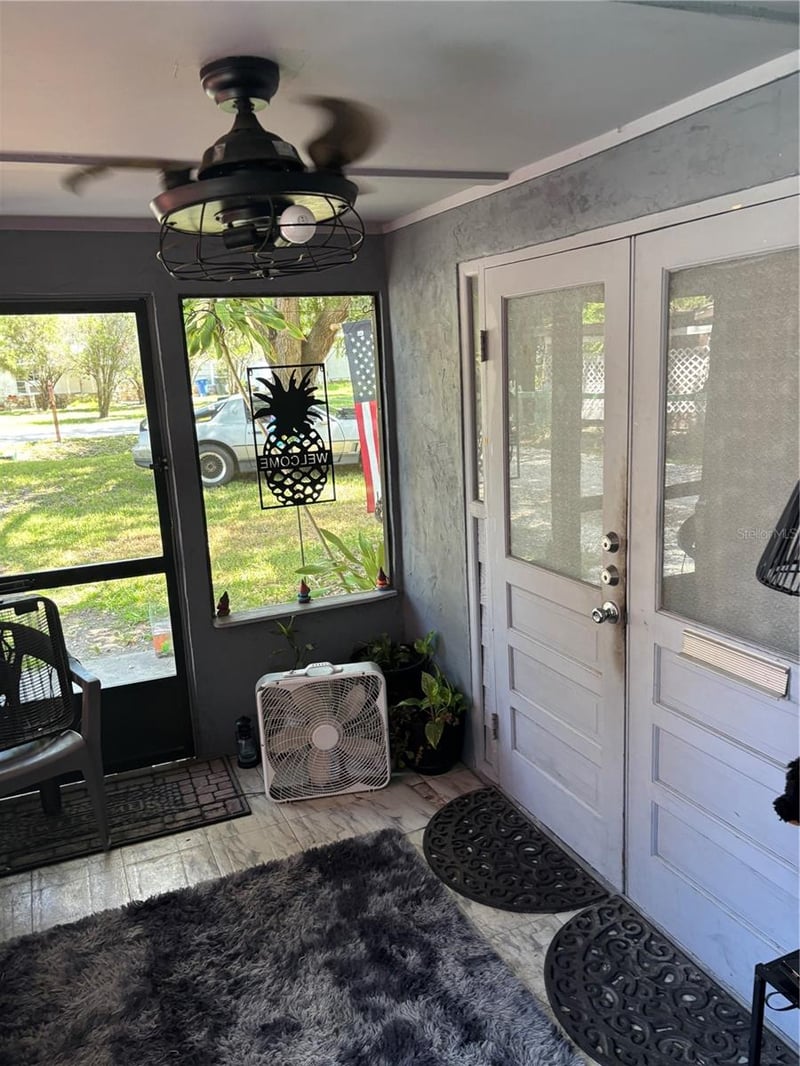 6115 Cliff Ave, Gibsonton, FL 33534