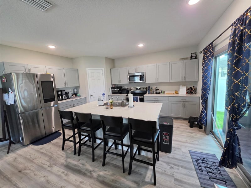 12879 French Market Dr, Riverview, FL 33579