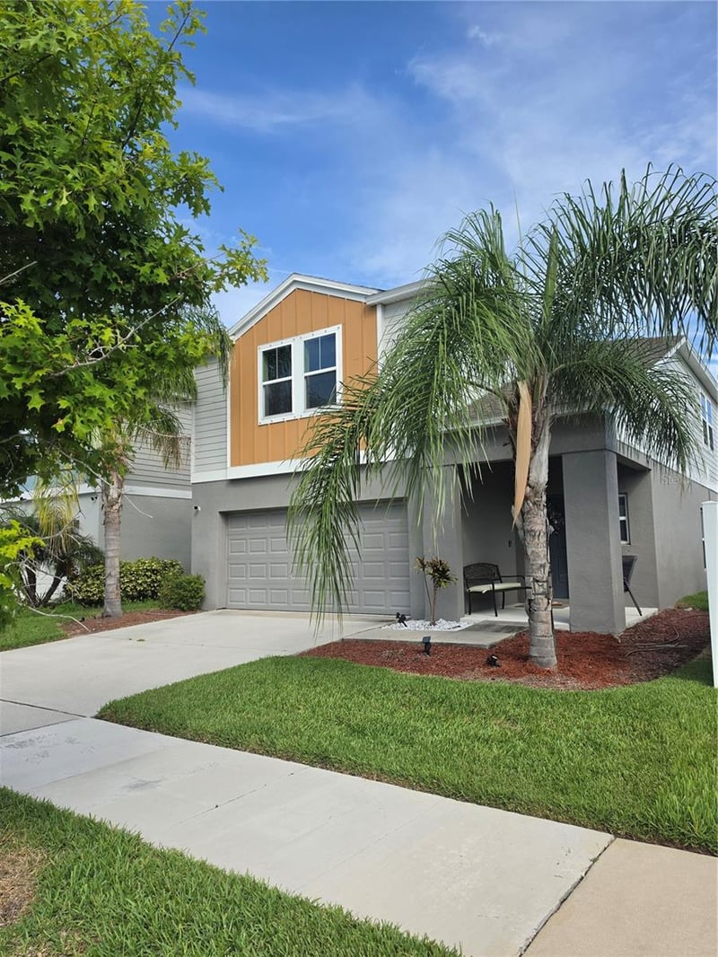 12879 French Market Dr, Riverview, FL 33579