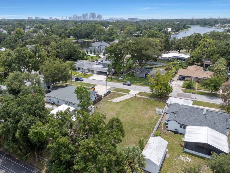 2211 Ohio Ave, Tampa, FL 33607