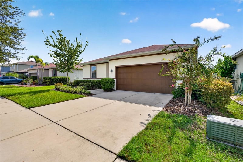 11411 Tangle Branch Ln, Gibsonton, FL 33534