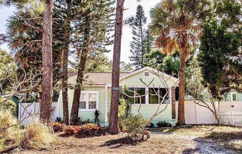 1750 34th Ave, St Petersburg, FL 33713