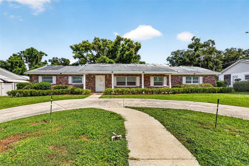 614 N Sylvan Dr, Brandon, FL 33510