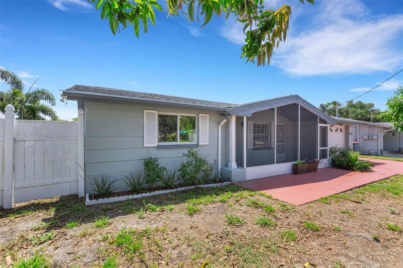 1240 Trunkfish Dr, Holiday, FL 34690