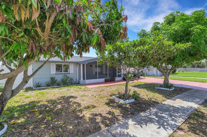 1240 Trunkfish Dr, Holiday, FL 34690
